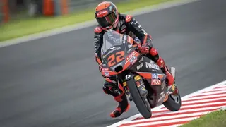 Image via Roadracing World Magazine