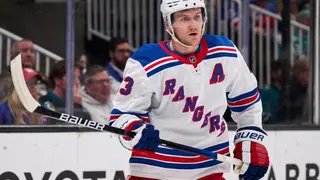 Image via The Hockey Writers