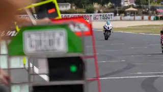 Image via Roadracing World Magazine