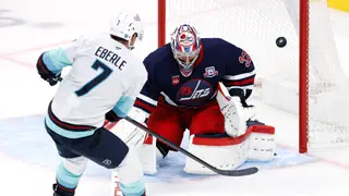 Image via The Hockey Writers