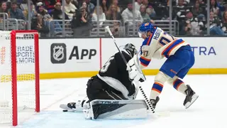 Image via The Hockey Writers