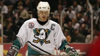 Image via The Hockey Writers